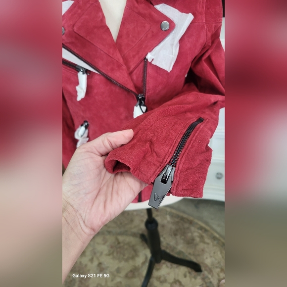 BLANK NYC Silent 100% Red Leather Suede Cropped Moto Jacket NWT SZ SM - Picture 3 of 10